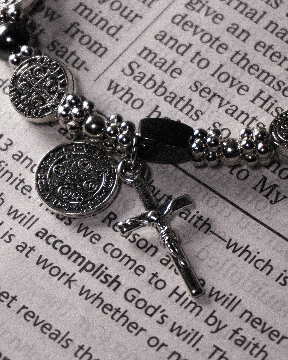 CRUX BENEDICTI CHARM BRACELET
